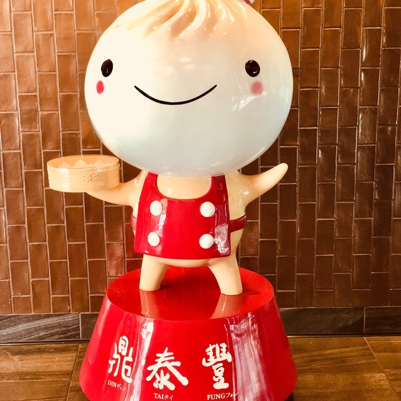 Meet your Posher, Mary - Picture 1 of 1